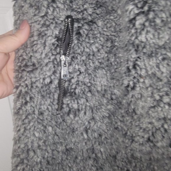 Cute and warm vest - Picture 4 of 8